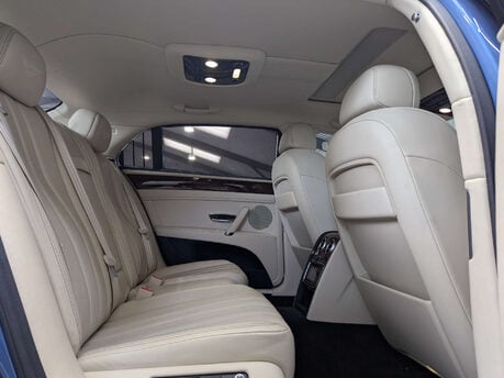 Bentley Flying Spur 6.0 Flying Spur W12 Auto 4WD 4dr 62