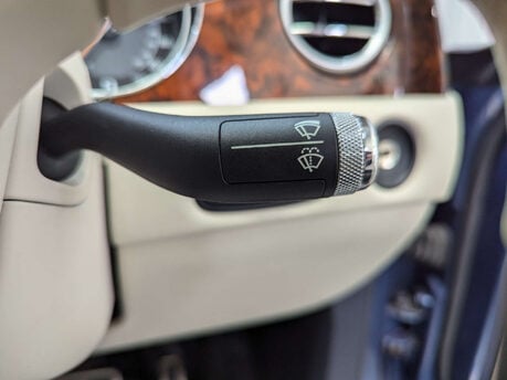 Bentley Flying Spur 6.0 Flying Spur W12 Auto 4WD 4dr 77