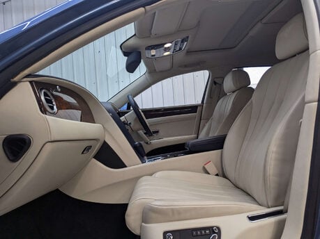 Bentley Flying Spur 6.0 Flying Spur W12 Auto 4WD 4dr 57