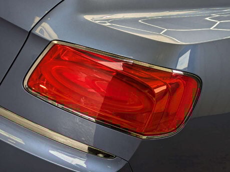 Bentley Flying Spur 6.0 Flying Spur W12 Auto 4WD 4dr 43