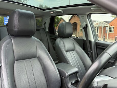 Land Rover Discovery Sport 2.0 Discovery Sport Black HSE TD4 Auto 4WD 5dr 13