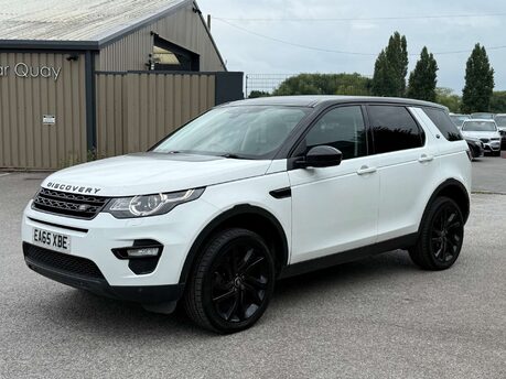 Land Rover Discovery Sport 2.0 Discovery Sport Black HSE TD4 Auto 4WD 5dr 17