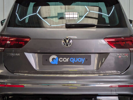 Volkswagen Tiguan 2.0 Tiguan R-Line TDI BlueMotion Technology 4Motion Semi-Auto 4WD 5dr 38