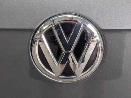 Volkswagen Tiguan 2.0 Tiguan R-Line TDI BlueMotion Technology 4Motion Semi-Auto 4WD 5dr 37