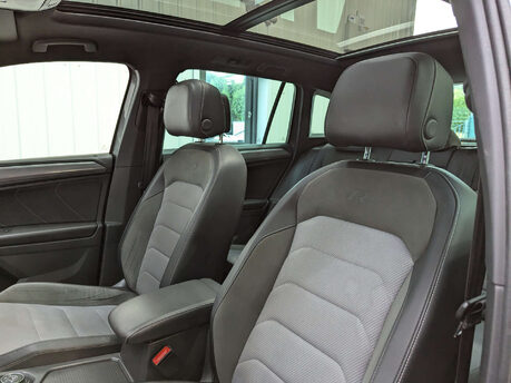 Volkswagen Tiguan 2.0 Tiguan R-Line TDI BlueMotion Technology 4Motion Semi-Auto 4WD 5dr 58