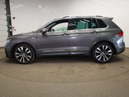 Volkswagen Tiguan 2.0 Tiguan R-Line TDI BlueMotion Technology 4Motion Semi-Auto 4WD 5dr 15