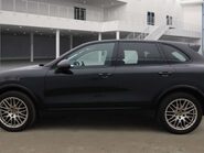 Porsche Cayenne 3.0 Cayenne D Platinum Edition V6 Tiptronic S A 4WD 5dr 19