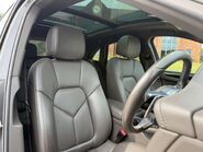 Porsche Macan 3.0 Macan S Semi-Auto 4WD 5dr 22