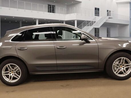 Porsche Macan 3.0 Macan S Semi-Auto 4WD 5dr 15