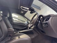 Porsche Macan 3.0 Macan S Semi-Auto 4WD 5dr 51