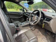Porsche Macan 3.0 Macan S Semi-Auto 4WD 5dr 19