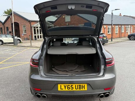 Porsche Macan 3.0 Macan S Semi-Auto 4WD 5dr 26
