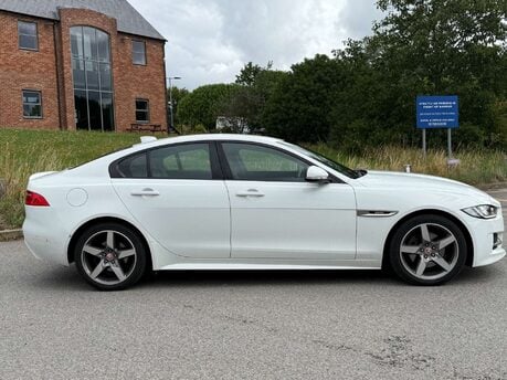 Jaguar XE 2.0 XE R-Sport D 4dr 25