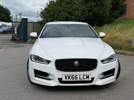 Jaguar XE 2.0 XE R-Sport D 4dr 11