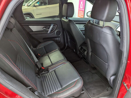 Land Rover Discovery Sport 2.0 Discovery Sport R-Dynamic S+ D MHEV Auto 4WD 5dr 61