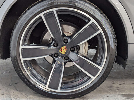 Porsche Cayenne 2.9 Cayenne V6 S Auto 4WD 5dr 34