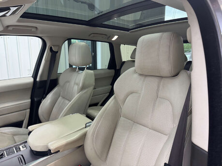 Land Rover Range Rover Sport 3.0 Range Rover Sport HSE SDV6 Auto 4WD 5dr 50