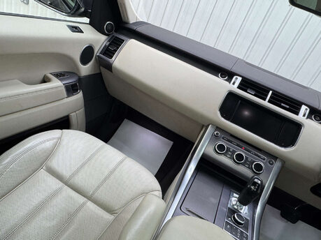 Land Rover Range Rover Sport 3.0 Range Rover Sport HSE SDV6 Auto 4WD 5dr 39