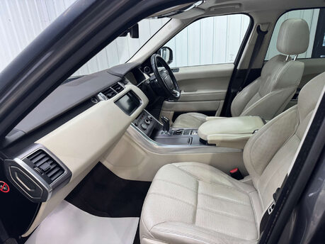 Land Rover Range Rover Sport 3.0 Range Rover Sport HSE SDV6 Auto 4WD 5dr 47