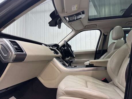 Land Rover Range Rover Sport 3.0 Range Rover Sport HSE SDV6 Auto 4WD 5dr 48