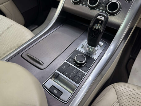 Land Rover Range Rover Sport 3.0 Range Rover Sport HSE SDV6 Auto 4WD 5dr 79