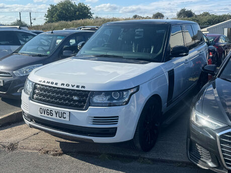 Land Rover Range Rover 3.0 Range Rover Vogue SE TDV6 Auto 4WD 5dr 9