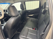 Nissan Navara 2.3 Navara Tekna dCi Auto 4WD 5dr 62