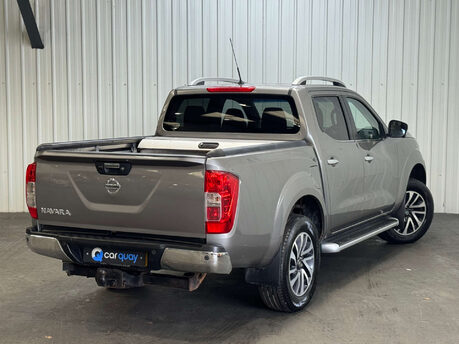 Nissan Navara 2.3 Navara Tekna dCi Auto 4WD 5dr 10