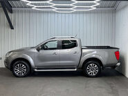 Nissan Navara 2.3 Navara Tekna dCi Auto 4WD 5dr 17