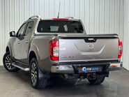 Nissan Navara 2.3 Navara Tekna dCi Auto 4WD 5dr 11