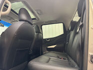 Nissan Navara 2.3 Navara Tekna dCi Auto 4WD 5dr 63