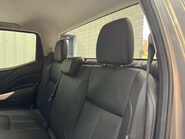 Nissan Navara 2.3 Navara Tekna dCi Auto 4WD 5dr 65