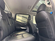 Nissan Navara 2.3 Navara Tekna dCi Auto 4WD 5dr 60