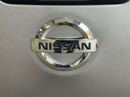 Nissan Navara 2.3 Navara Tekna dCi Auto 4WD 5dr 33