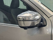 Nissan Navara 2.3 Navara Tekna dCi Auto 4WD 5dr 26