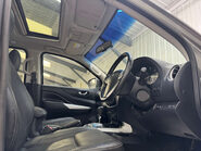 Nissan Navara 2.3 Navara Tekna dCi Auto 4WD 5dr 46