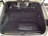 Volkswagen Touareg 3.0 Touareg V6 R-Line TDI BlueMotion Technology Auto 4WD 5dr 19
