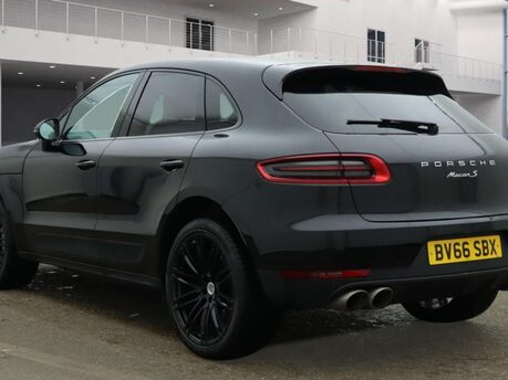 Porsche Macan 3.0 Macan S D Semi-Auto 4WD 5dr 7