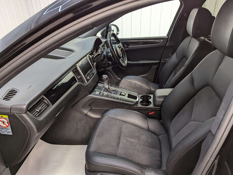 Porsche Macan 3.0 Macan S D Semi-Auto 4WD 5dr 54