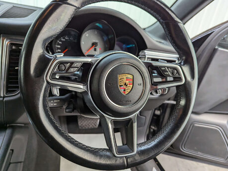 Porsche Macan 3.0 Macan S D Semi-Auto 4WD 5dr 78