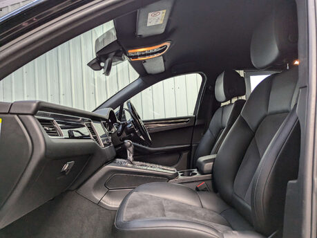 Porsche Macan 3.0 Macan S D Semi-Auto 4WD 5dr 58