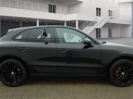 Porsche Macan 3.0 Macan S D Semi-Auto 4WD 5dr 19