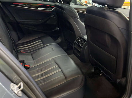 BMW 5 Series 2.0 520d M Sport Auto 5dr 19