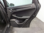 Porsche Macan 2.0 Macan Semi-Auto 4WD 5dr 65