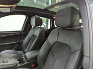 Porsche Macan 2.0 Macan Semi-Auto 4WD 5dr 57
