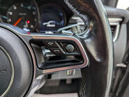 Porsche Macan 2.0 Macan Semi-Auto 4WD 5dr 76