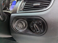 Porsche Macan 2.0 Macan Semi-Auto 4WD 5dr 79
