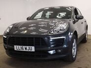 Porsche Macan 2.0 Macan Semi-Auto 4WD 5dr 23