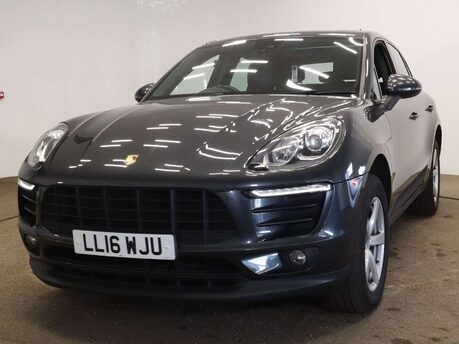 Porsche Macan 2.0 Macan Semi-Auto 4WD 5dr 23