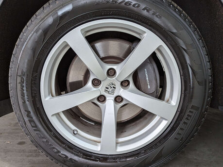 Porsche Macan 2.0 Macan Semi-Auto 4WD 5dr 31